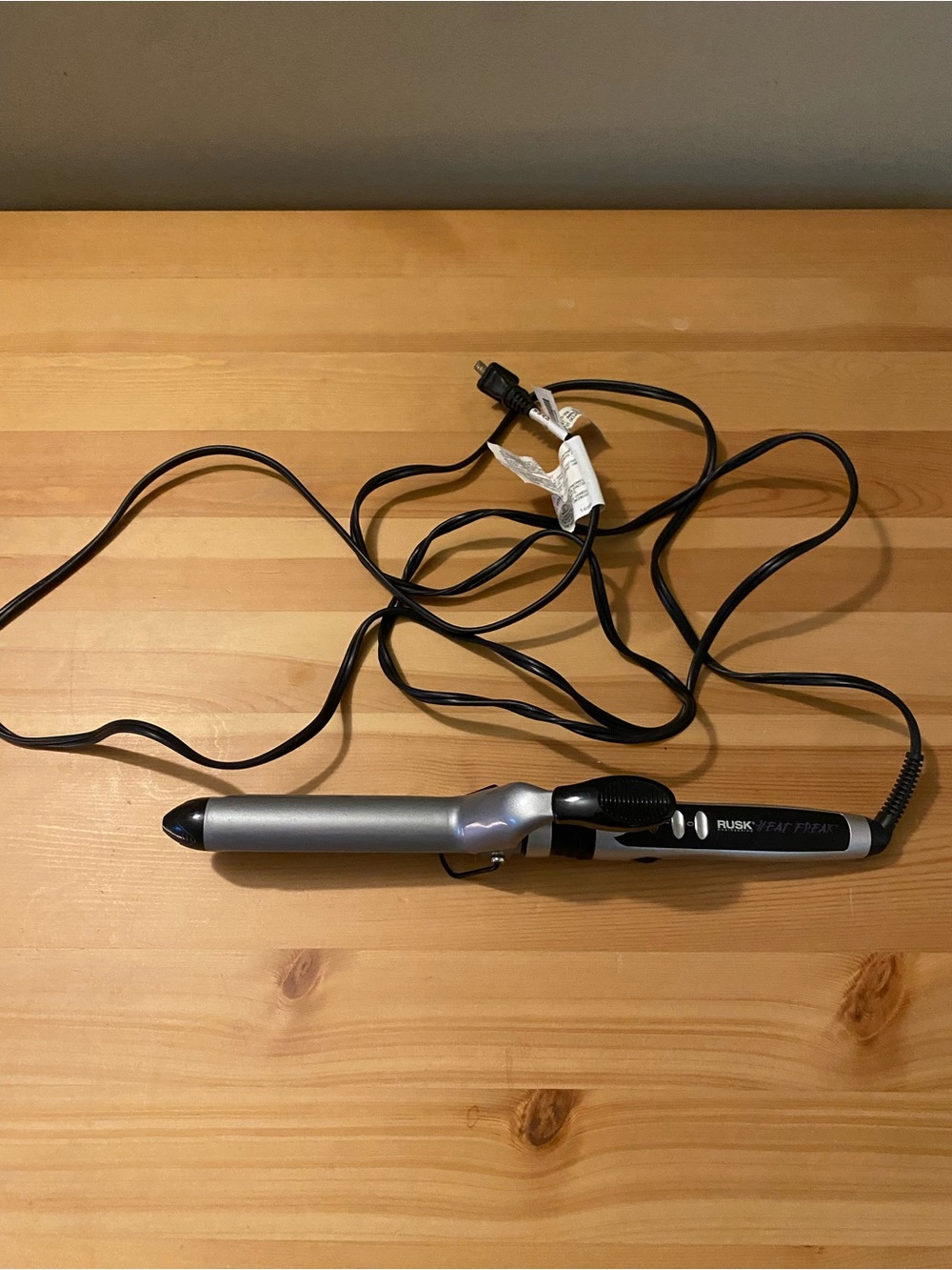 RUSK 1" Silver Curling Wand – Sleek Professional Styling Tool
